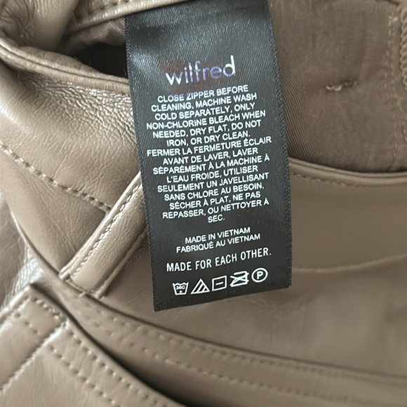 aritzia melina pant - Picture 5 of 7